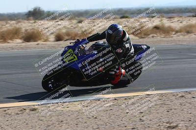 media/Jan-14-2024-SoCal Trackdays (Sun) [[2e55ec21a6]]/Turn 10 Inside (110pm)/